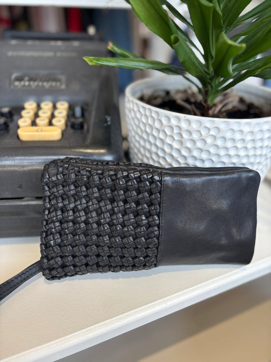 Milo "Cuoio" Clutch Wallet