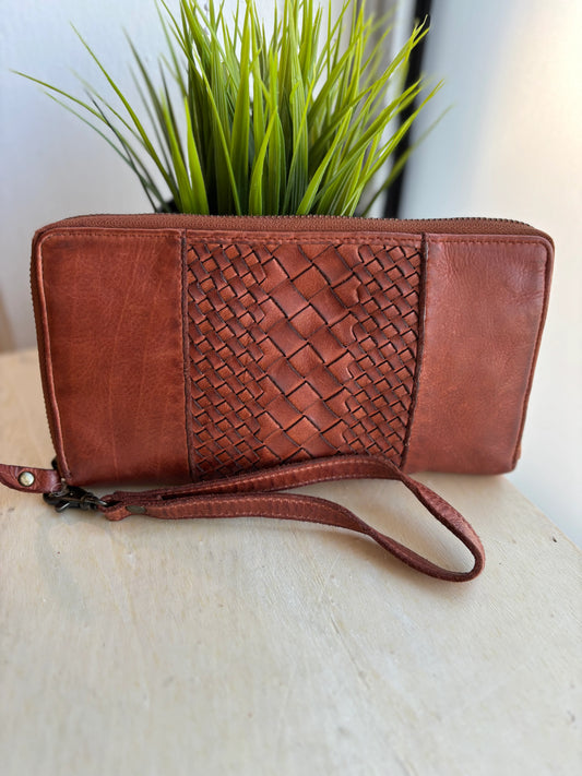 Milo "Adelina" Wristlet Wallet