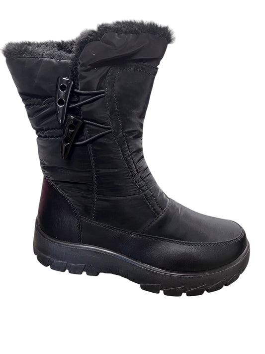 Women's Canada Comfort Nylon Winter Boot
