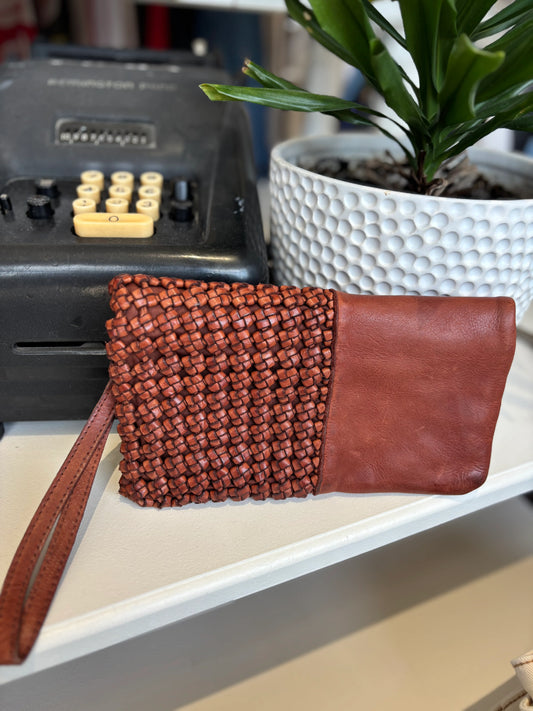 Milo "Cuoio" Clutch Wallet