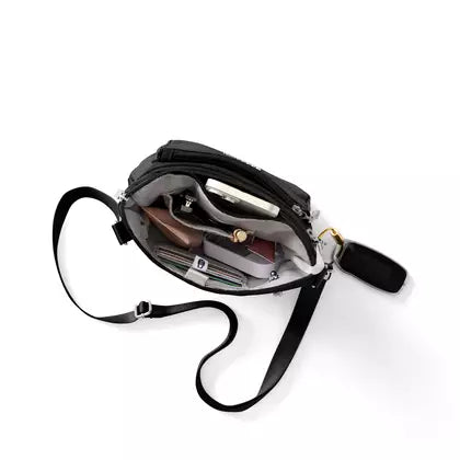 Baggallini Modern Everywhere Pocket Crossbody