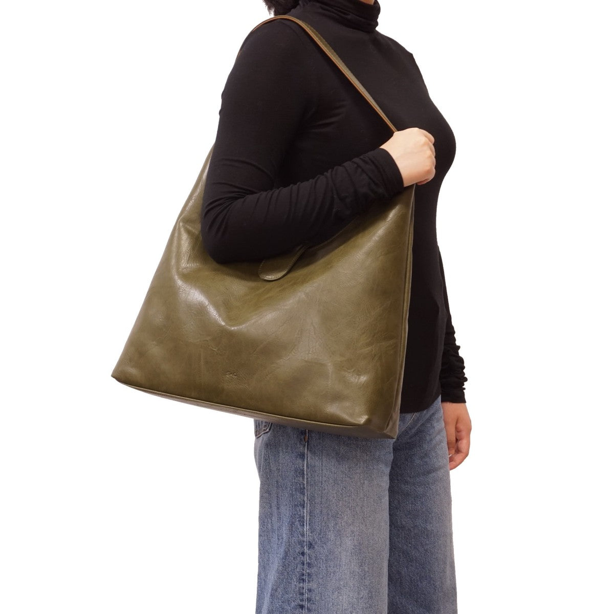 S-Q Vegan Charlene Crossbody Reversible Bag